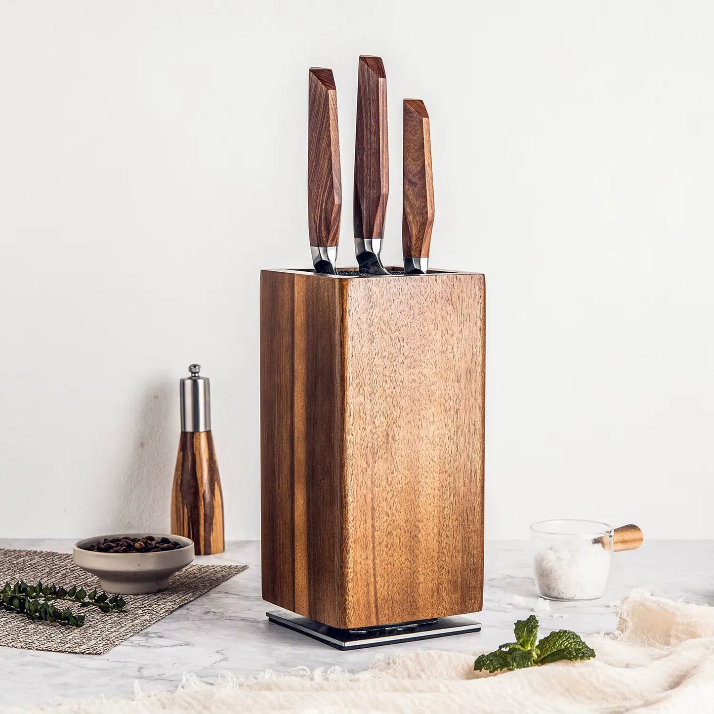 NATURAL ACACIA WOOD 360 DEGREE ROTATABLE MAGNETIC KNIFE BLOCKS