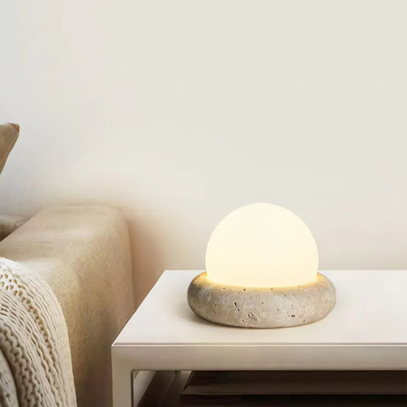 SOLÉA STONE LAMP