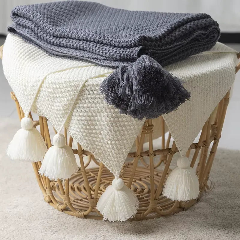 NESTELLE JACQUARD THROW