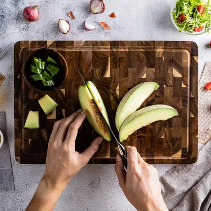 NATURAL ACACIA WOOD CUTTING BOARD