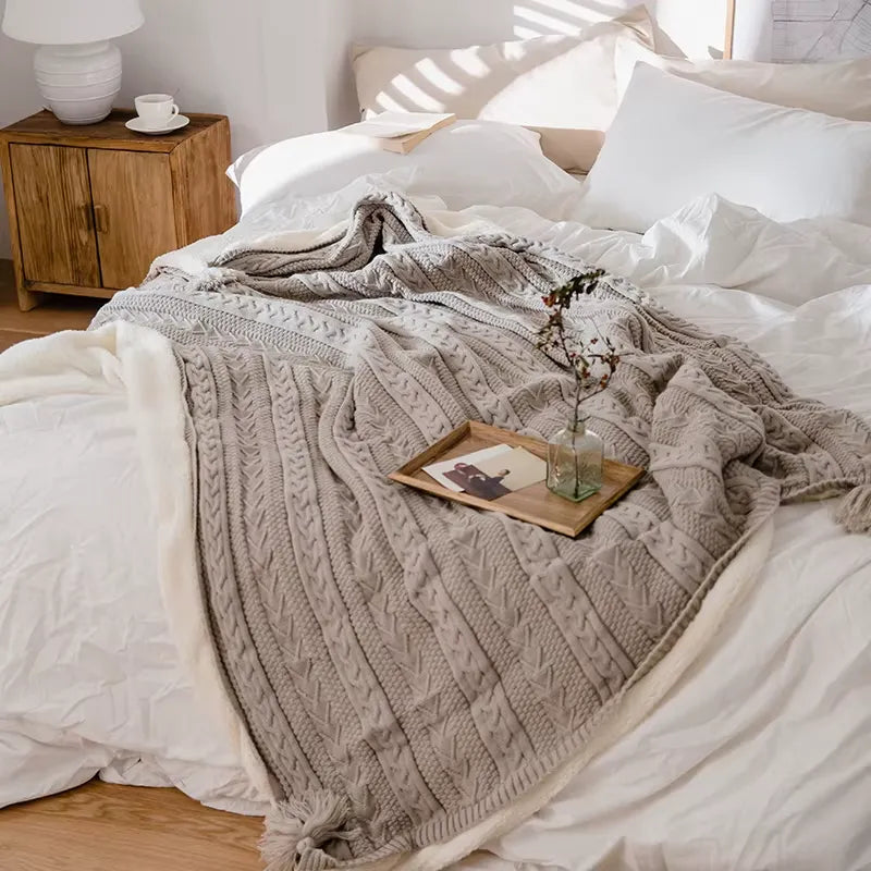 NESTQUILT THROW