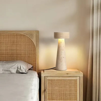 TRAVERT LUXE EDIT